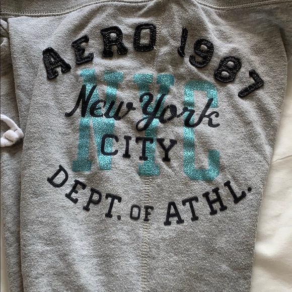 Aeropostale Gray Sweatpants - Picture 2 of 3